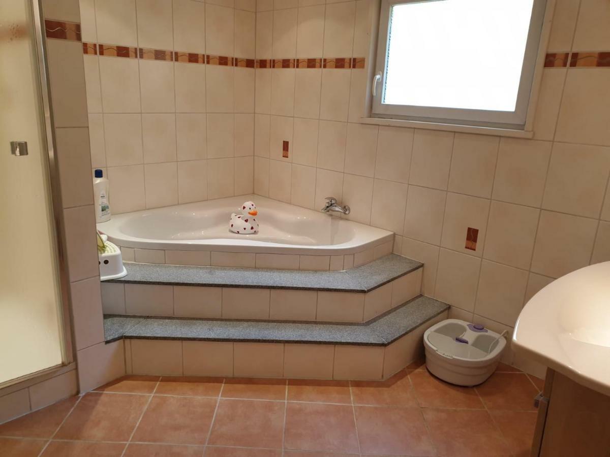 فيلا Haus Anna زيل ان دير موسل المظهر الخارجي الصورة